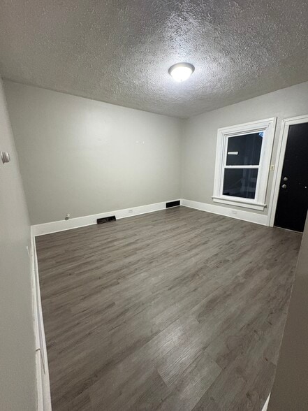 Building Photo - 50 Rowland Ave