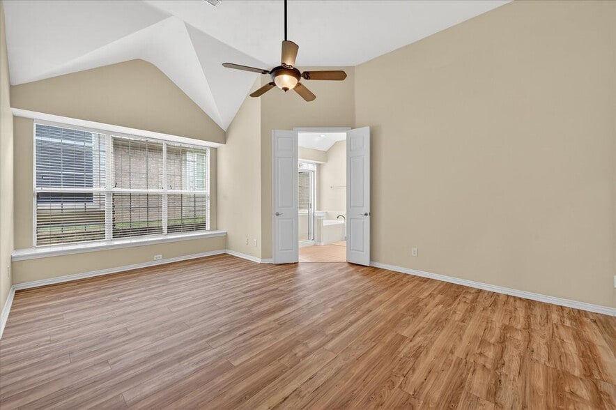 Building Photo - 3500 Christopher Ln