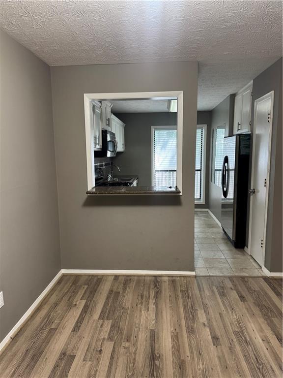 Building Photo - 903 Wynnes Ridge Cir SE