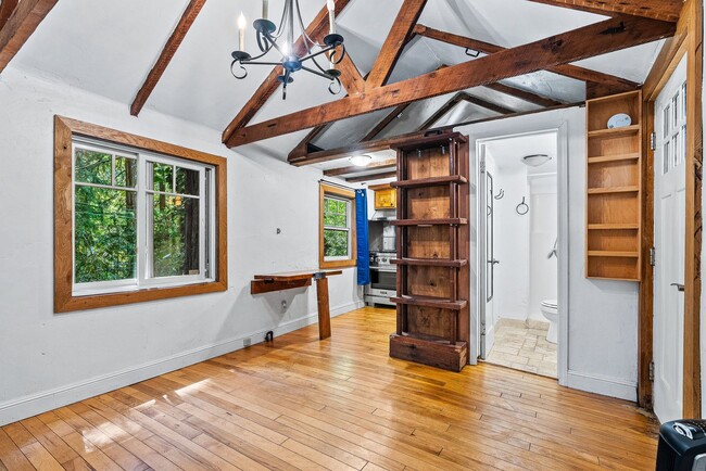 Building Photo - Cozy Cabin Retreat in Scotts Valley – Idea...
