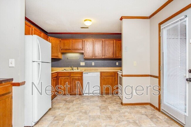 Building Photo - 152 Homeplace Ct