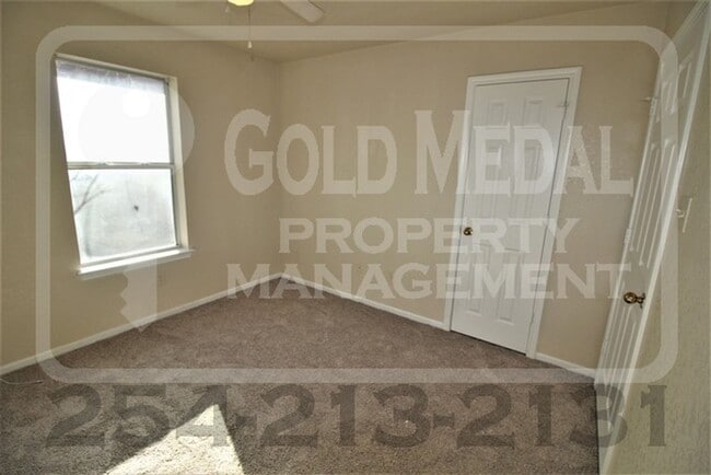 Building Photo - 1514 Shoshoni Trail