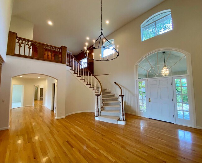 Building Photo - 17299 Deer Park Rd