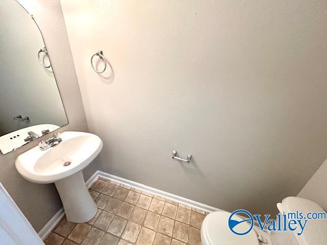 Building Photo - 3093 Avalon Lake Dr SW