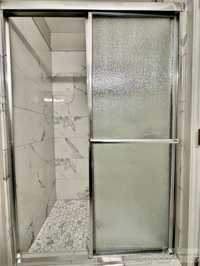 Building Photo - 10240 Rose Meadow Ln