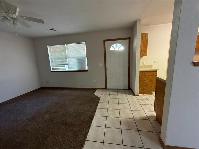 Building Photo - 601 Dogwood Ave