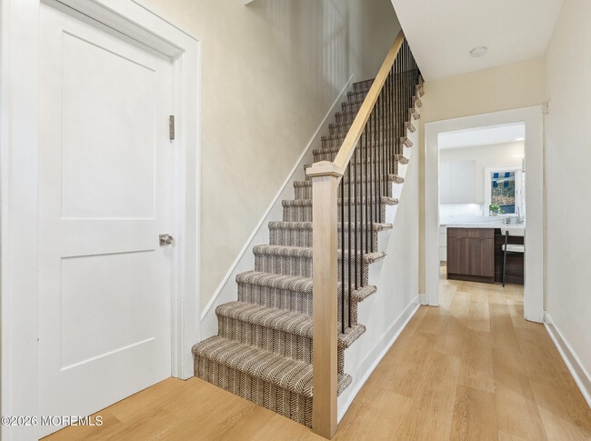 Building Photo - 14 Norwood Ct