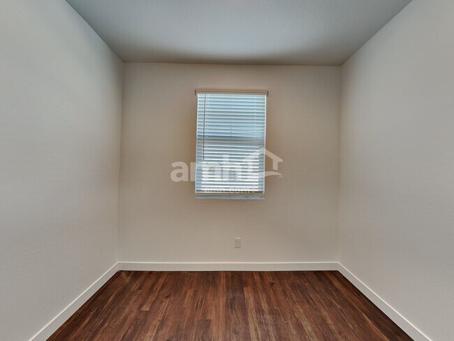 Building Photo - 13145 Mustang Crossing Rd