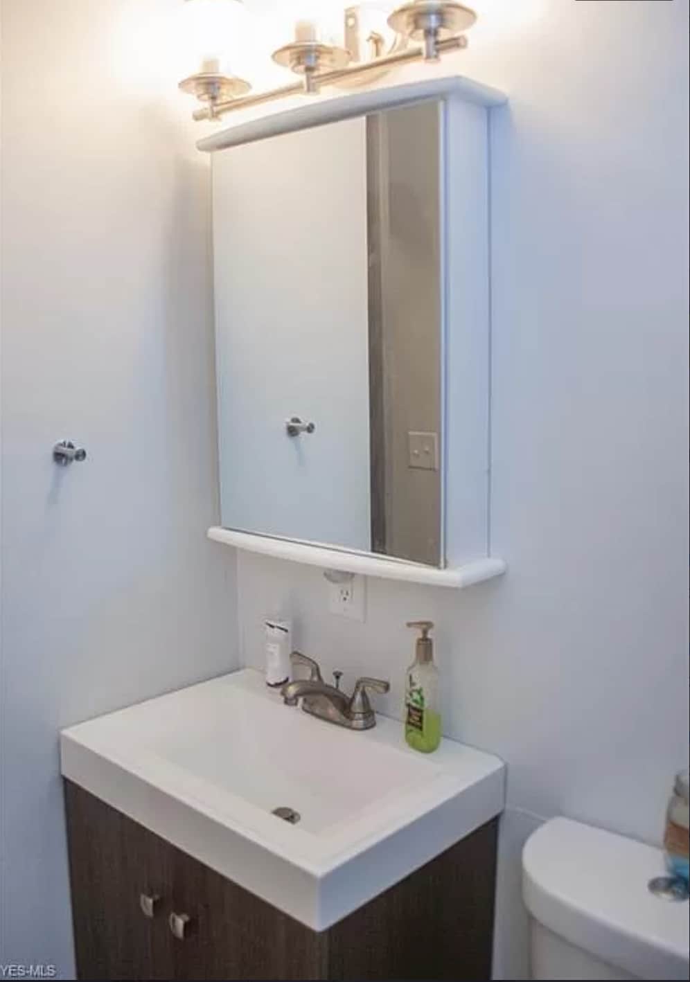 Building Photo - 7606 Thompson Sharpsville Rd NE