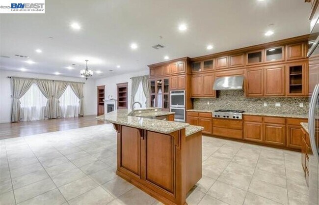 Building Photo - 1111 Hawkshead Cir