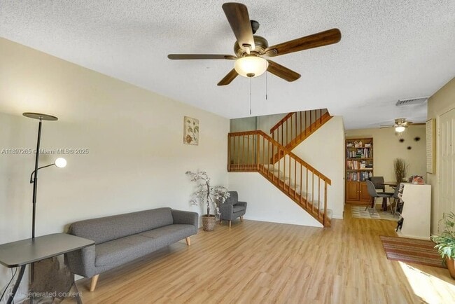 Building Photo - 629 6th Way