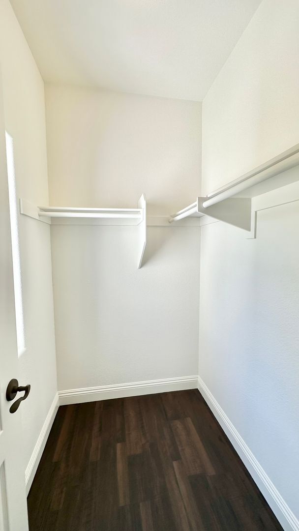 Building Photo - Stunning Two-Story Estate Home in the Gated and Lovely Champagne Crest Community of Fallbrook!