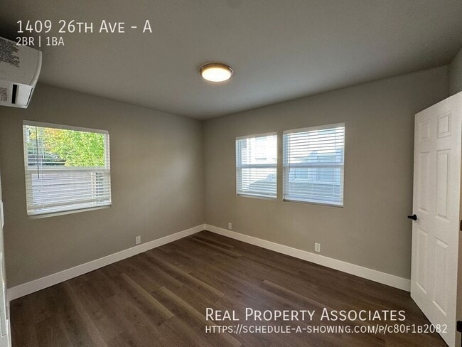 Building Photo - 1409 26th Ave