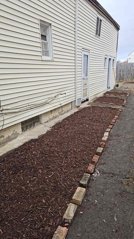 Building Photo - 29 Glenn St