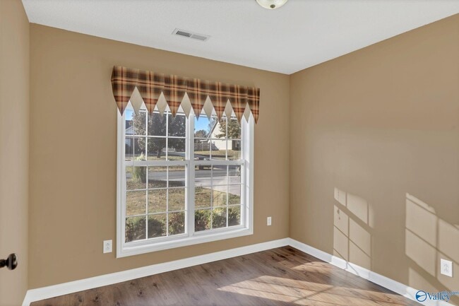 Building Photo - 113 Delta Pine Dr