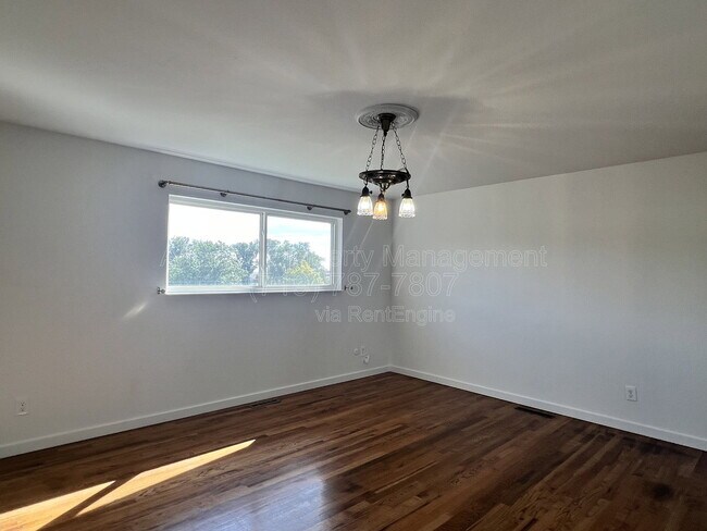 Building Photo - 514 Catalina Dr