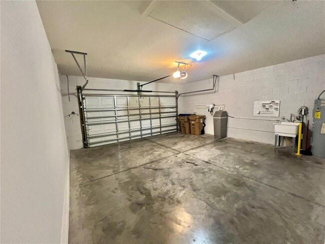 Building Photo - 1512 Diamond Loop Dr