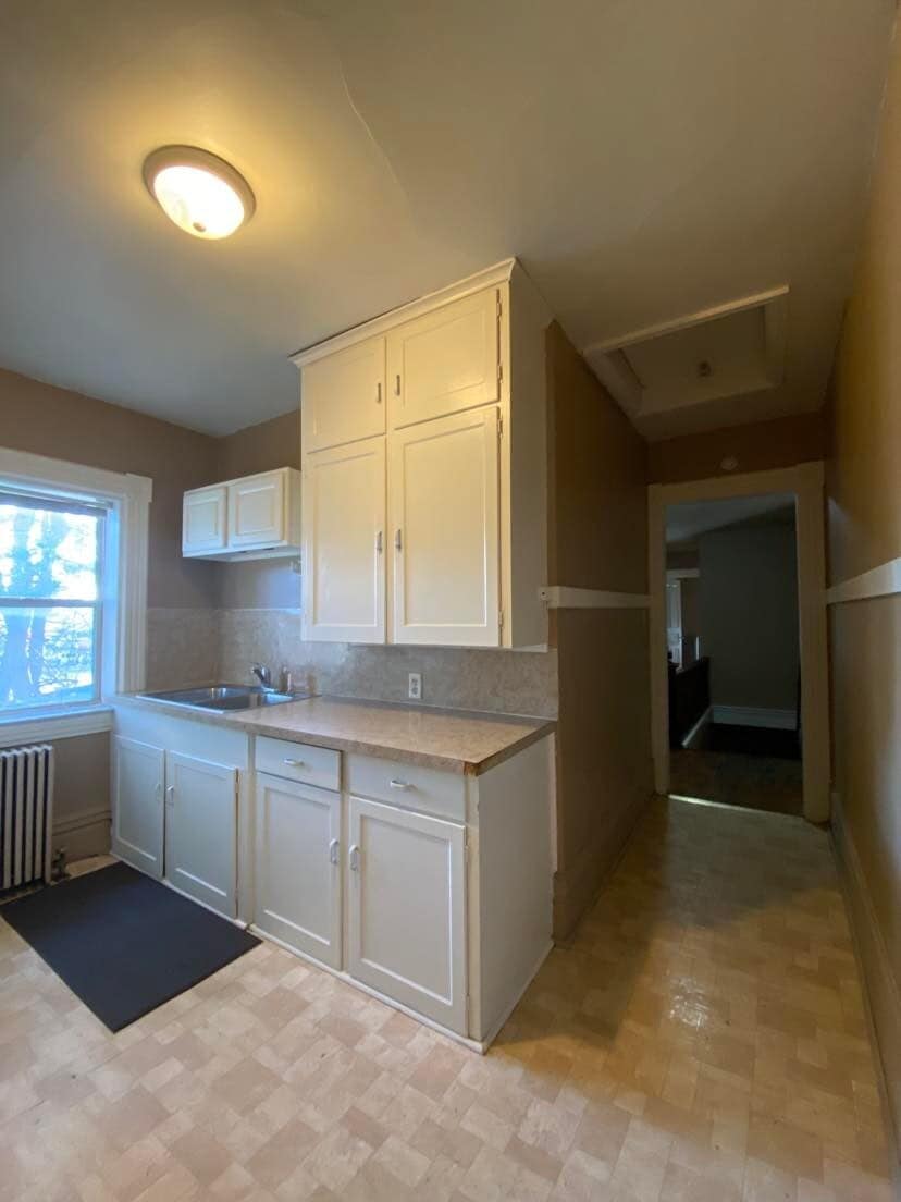 Building Photo - 220 N Dexter St