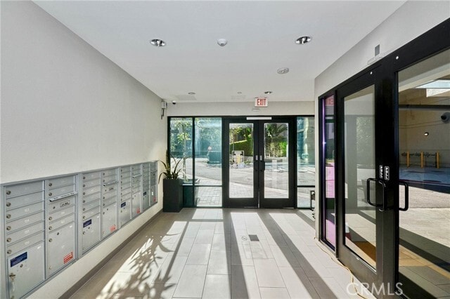 Building Photo - 2440 Nolita