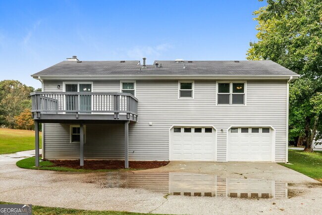 Building Photo - 2958 Quinbery Dr