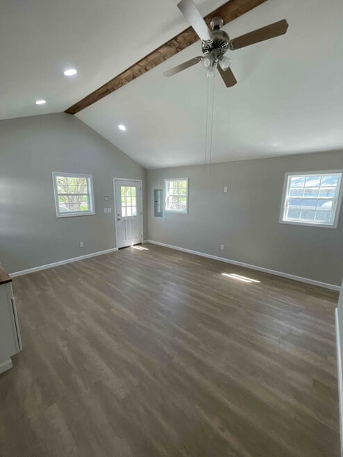Building Photo - 1536 New Friendship Rd