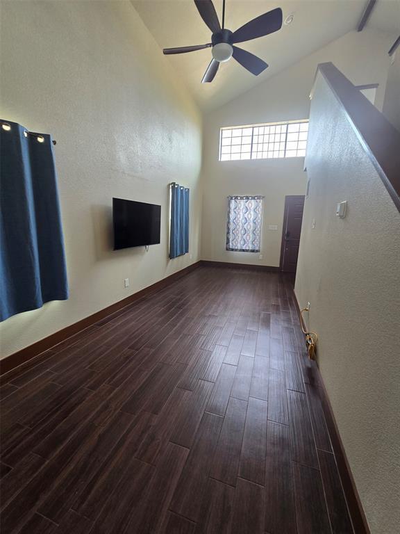 Building Photo - 143 Spring Hollow Trail