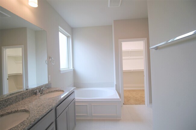 Building Photo - 26018 Windy Prairie Ct