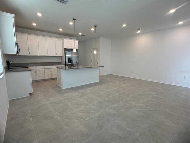 Building Photo - 1833 Cockpit Ln