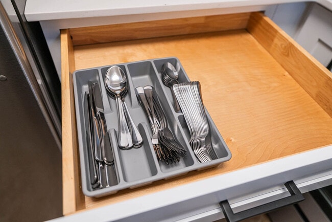 Building Photo - 8550 E McDowell Rd