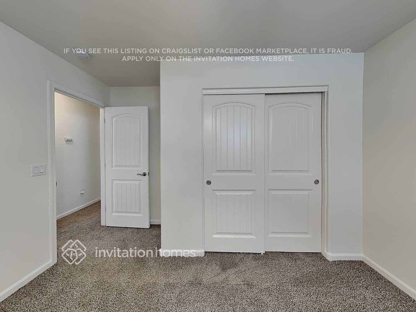 Building Photo - 1443 S Ponderosa Dr