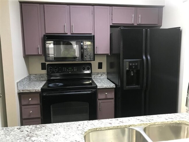 Building Photo - 6701 Sands Point Dr
