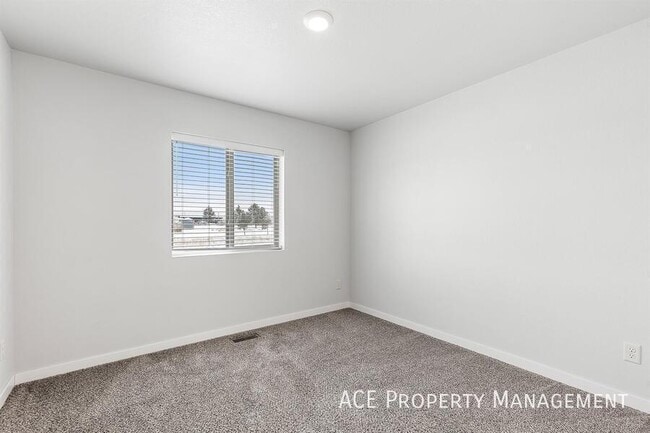 Building Photo - 22729 Radar Hill Rd