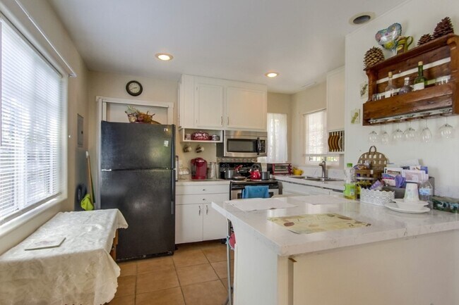 Building Photo - 1590 Country Vistas Ln