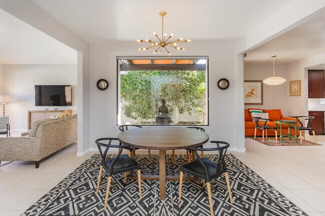 Building Photo - 37723 Peacock Cir