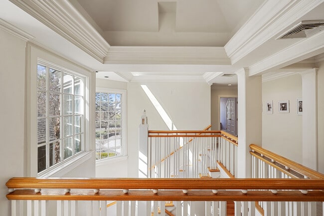 Building Photo - 556 Riversville Rd