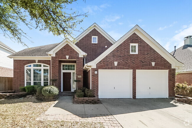 Building Photo - 4525 Shady Hollow Dr
