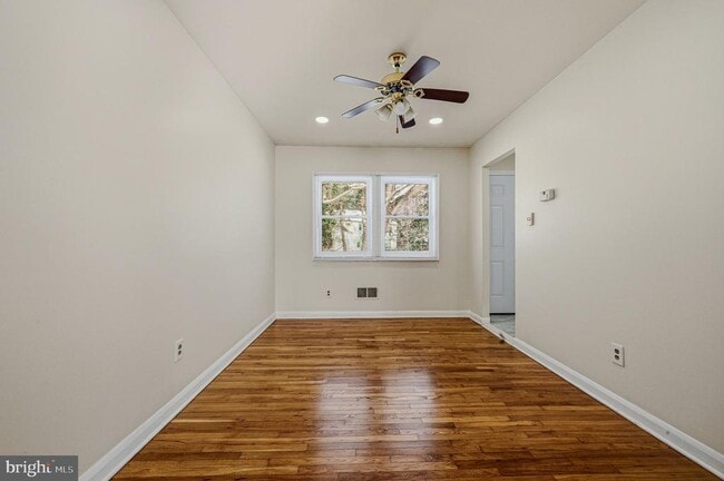 Building Photo - 2651 Abington Rd