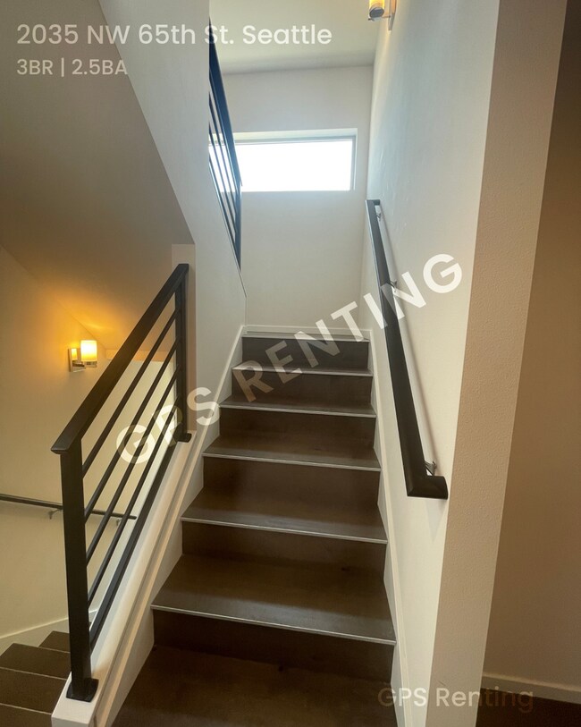 Building Photo - 2035 NW 65th St