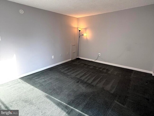 Building Photo - 5300 Holmes Run Pkwy