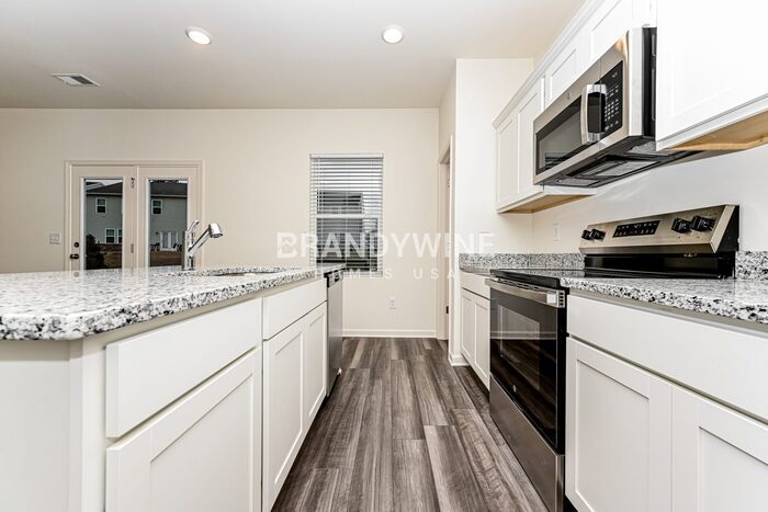 Building Photo - 7625 Saffron Ave