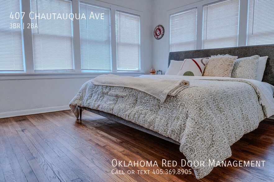 Building Photo - 407 Chautauqua Ave