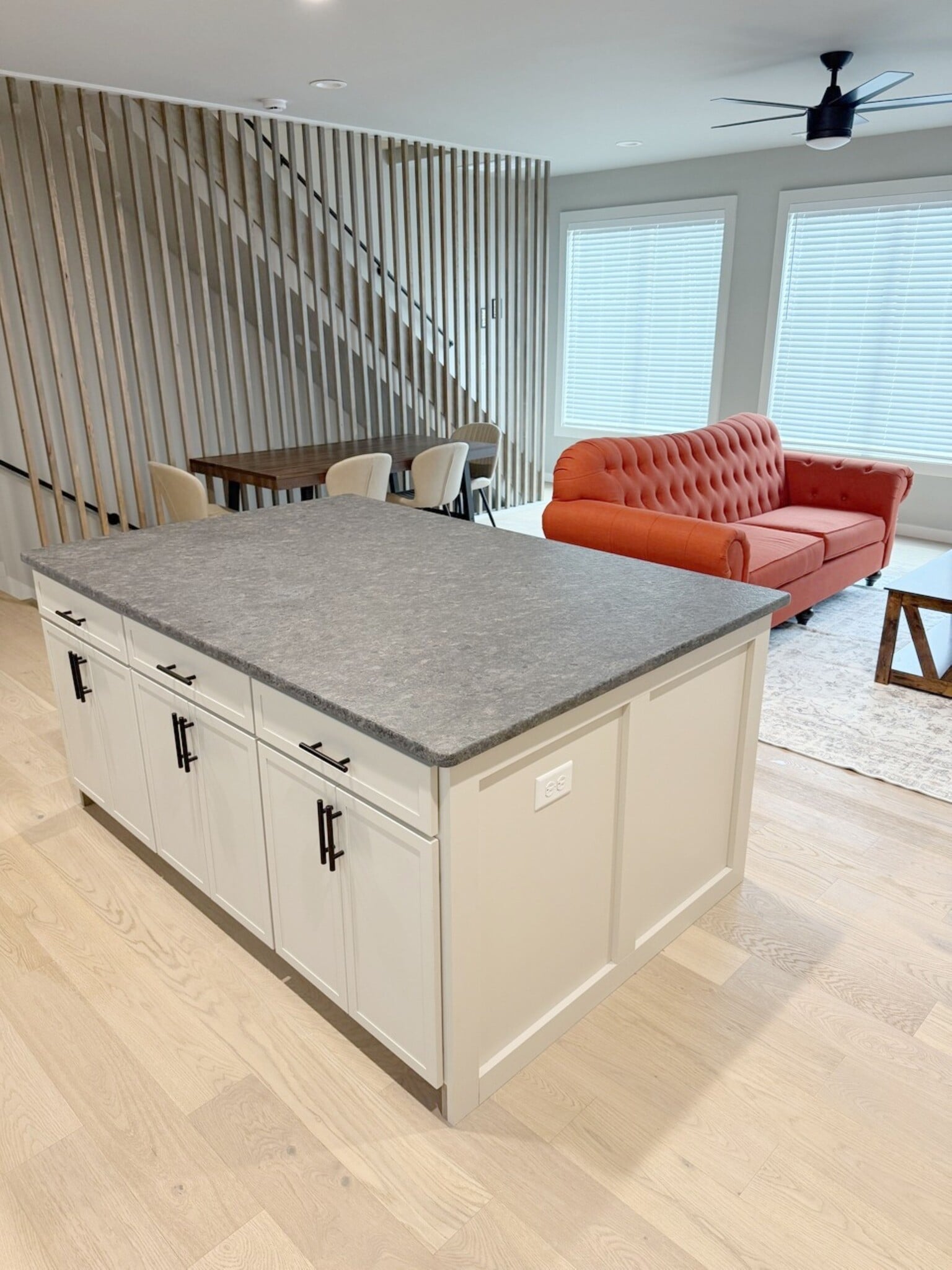 Gourmet Kitchen - 100 Textile Ct