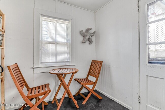 Building Photo - 13 Pilgrim Pathway