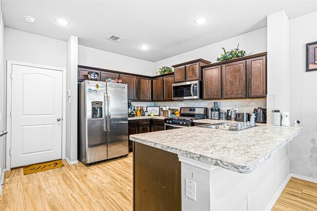 Building Photo - 12631 Taymouth Manor Dr