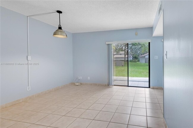 Building Photo - 11237 SW 112th St