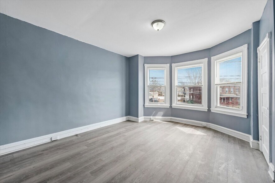 Building Photo - 1110 Morton Ave