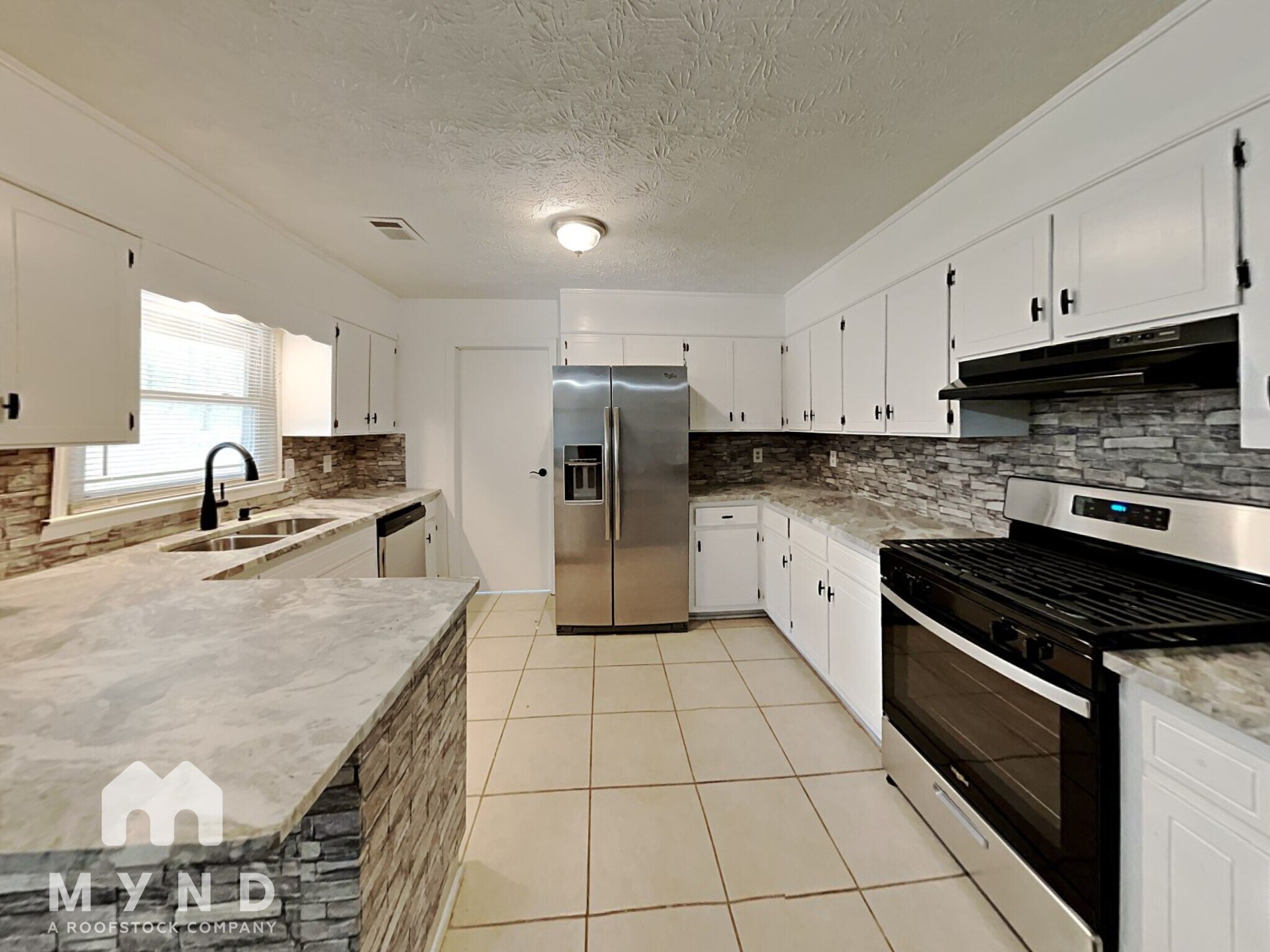 Building Photo - 4906 Wolverton Dr