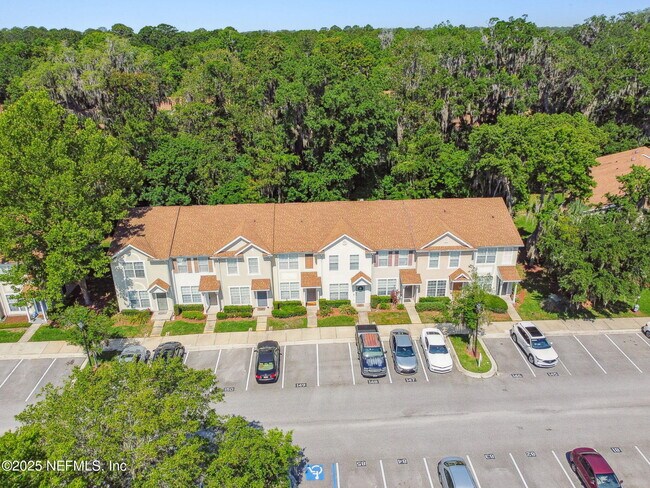 Building Photo - 3542 Lone Tree Ln