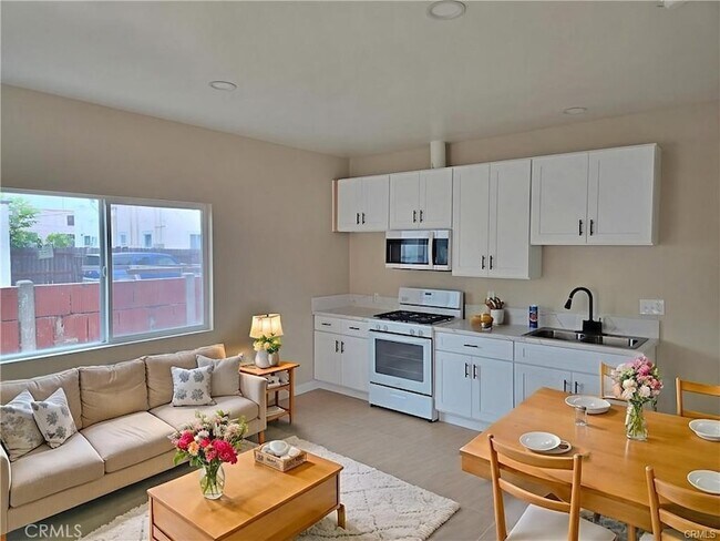 Building Photo - 6010 Kansas Ave