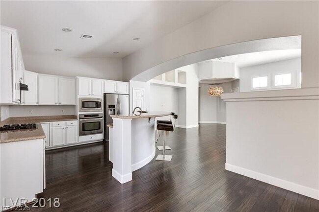 Building Photo - 5752 Murtiga Ct